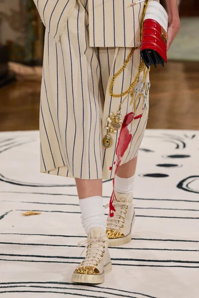 Look 62